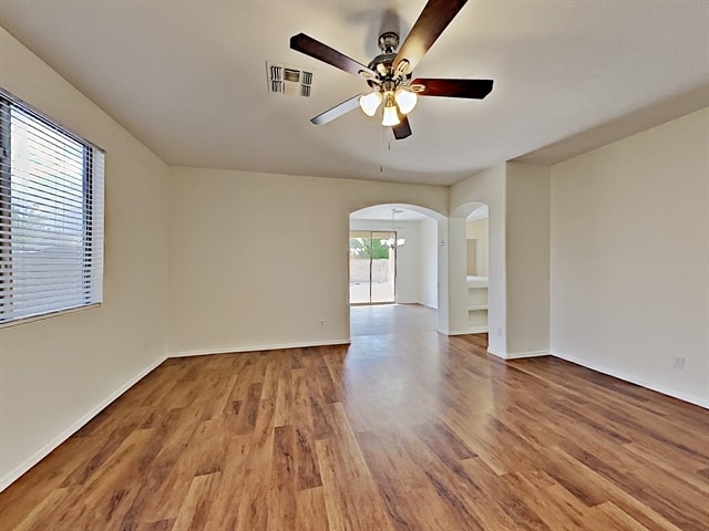 Building Photo - 9427 W Potter Drive