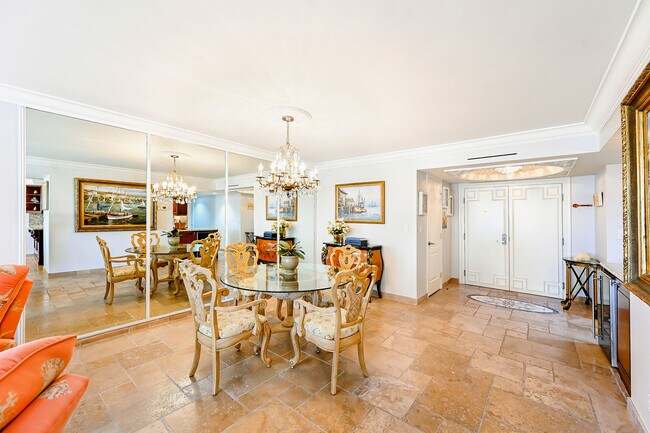 Foto del edificio - 4451 Gulf Shore Blvd N