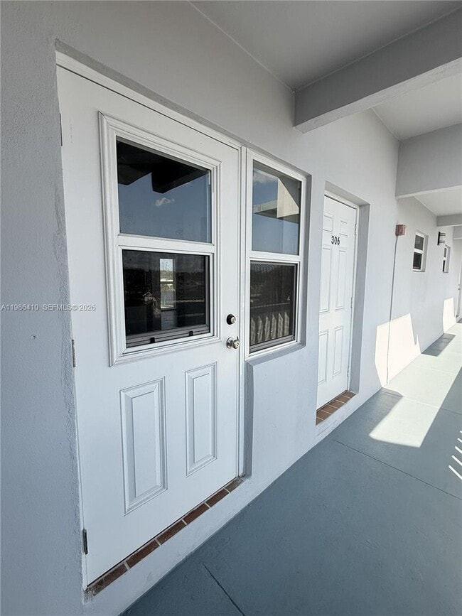 Foto del edificio - 2223 Park Ln