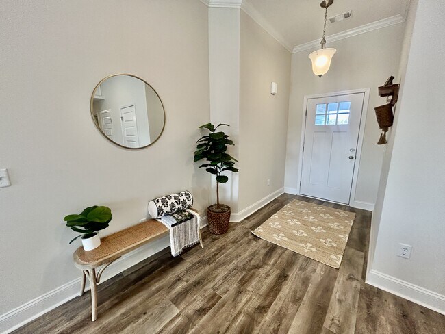 Foto del edificio - 303B Freight Train Trl