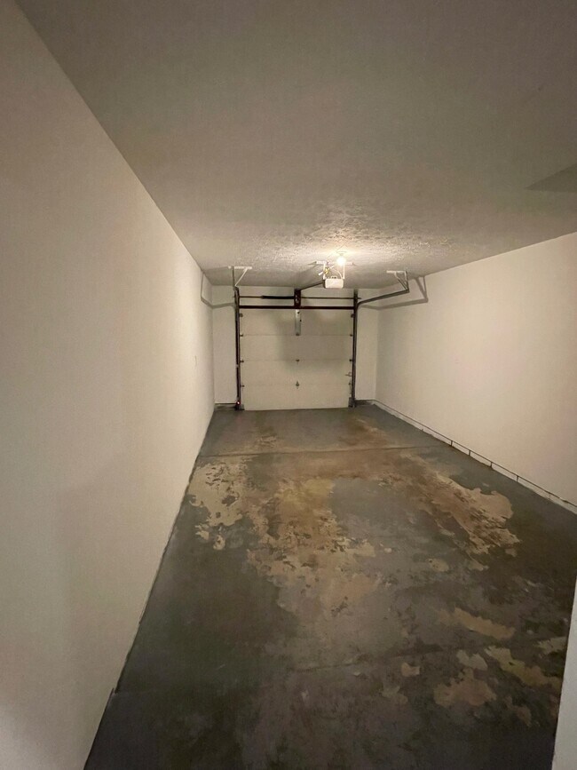 Foto del edificio - 10751 Ruckle St