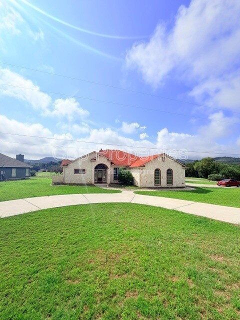Foto del edificio - 412 Shayla Ln