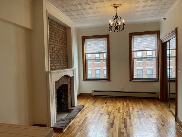 Foto del edificio - 204 Willow Ave