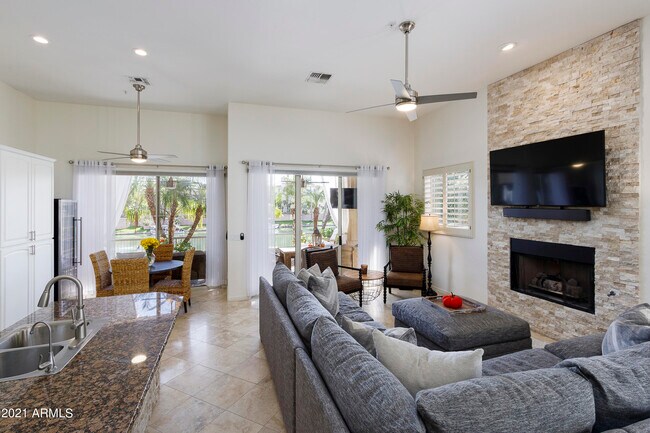 Foto del edificio - 10175 E Cochise Dr