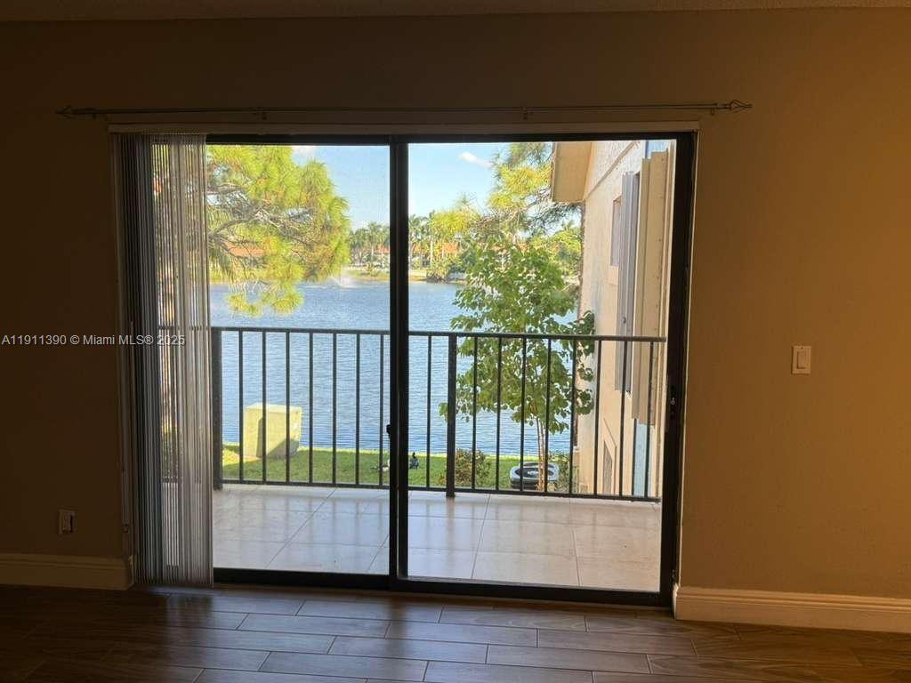 Foto principal - 1580 Windorah Way