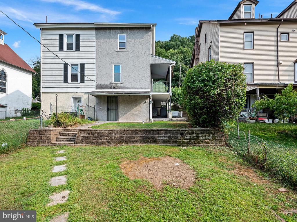Primary Photo - 2510 Mount Rd