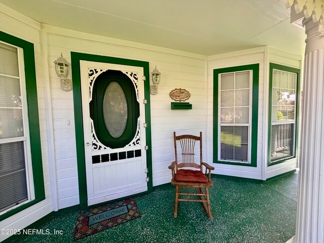 Foto del edificio - 15813 Butch Baine Dr