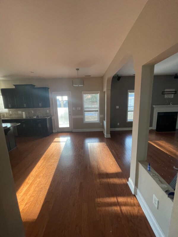 Building Photo - 439 Wedgefield Dr