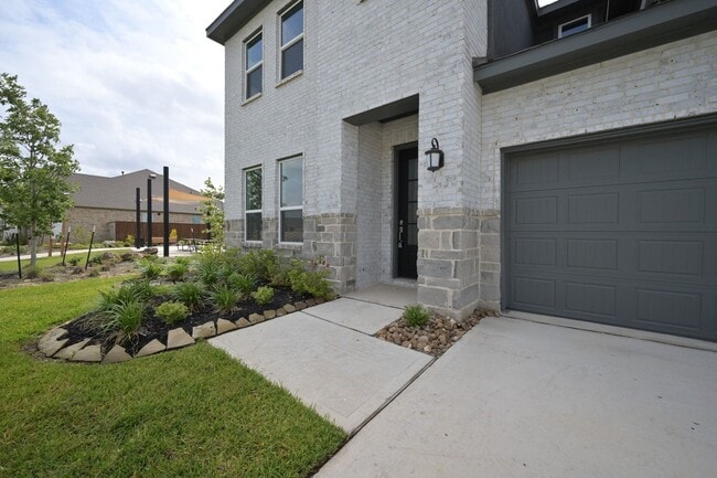 Building Photo - 26223 Yellow Sage Ln