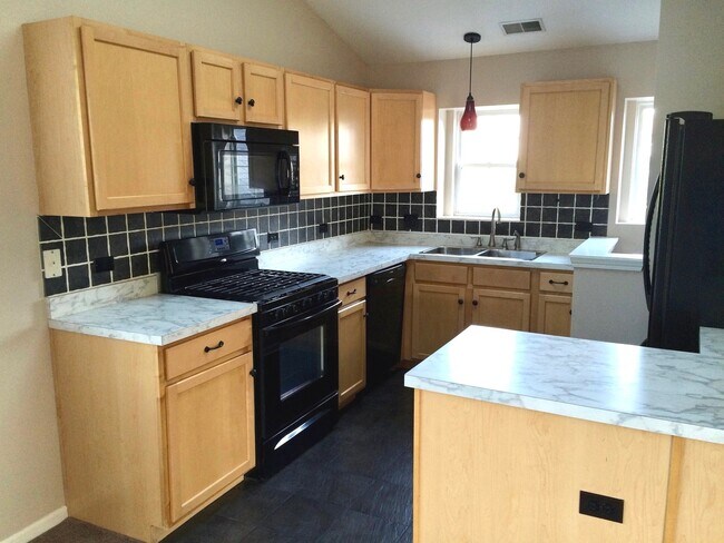 Foto del edificio - 2919 Rutland Cir