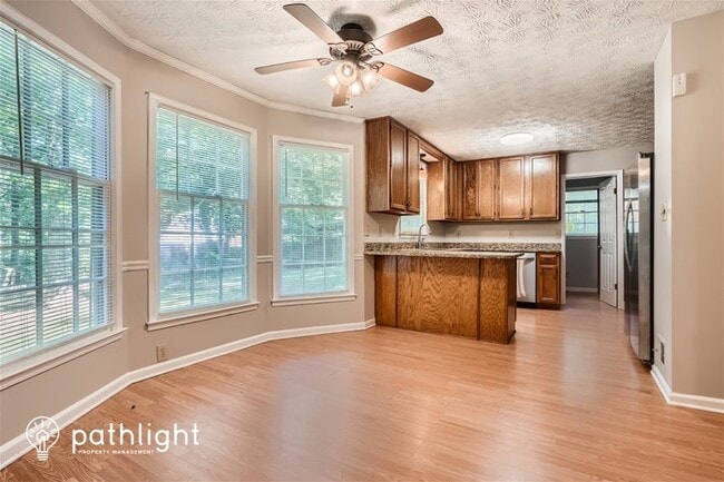 Building Photo - 305 Woodsong Drive