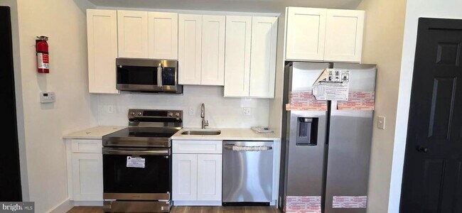 Foto del edificio - 1543 N 33rd St