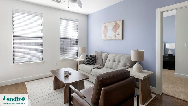 Building Photo - 5275 Town and Country Blvd