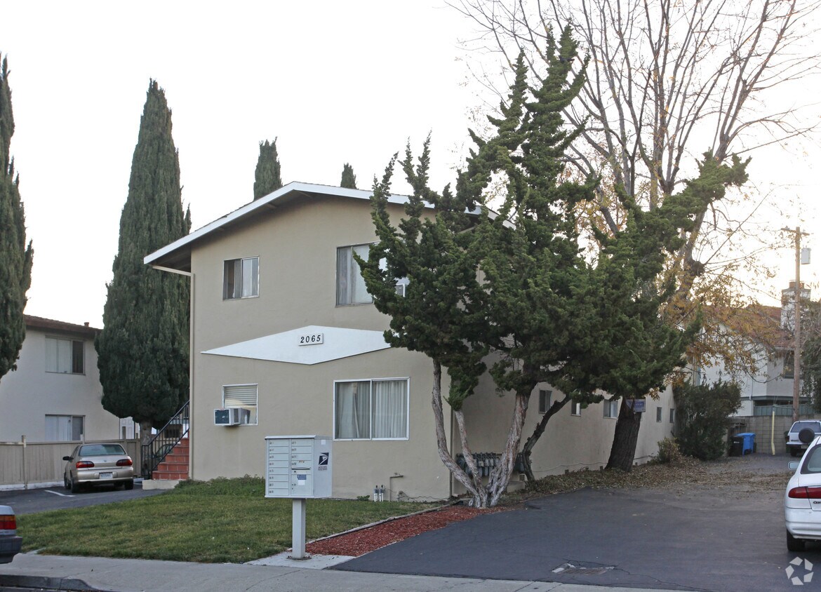 Foto del edificio - Jackson Street Apartments