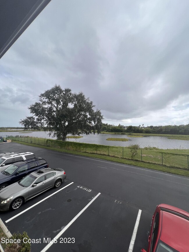 Building Photo - 455 Catamaran Dr