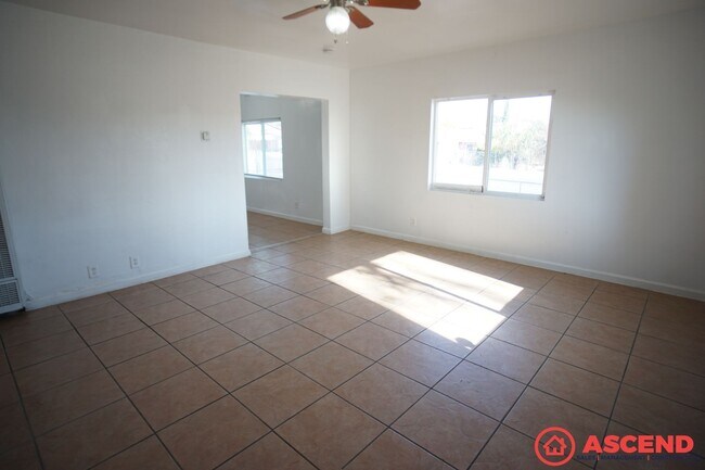 Foto del edificio - 430 Crawford St