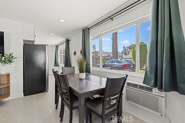 Building Photo - 1101 Bonita St