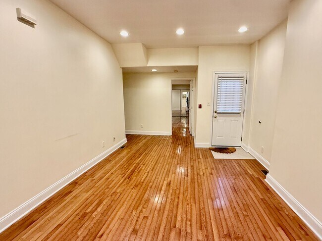 Foto del edificio - 2205 Fitzwater St