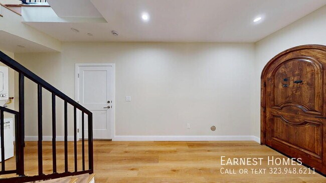 Foto del edificio - 310 N 3rd St