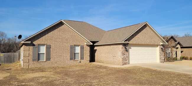 Building Photo - 6043 Wisteria Ln