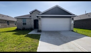 Building Photo - 618 Hidden Brk Dr