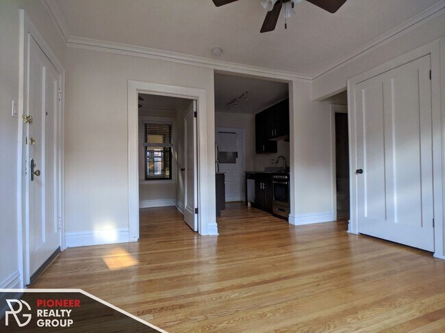 Foto del edificio - 4721 N Leavitt St
