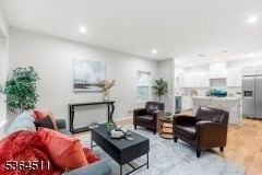 Foto del edificio - 22 Speedway Ave