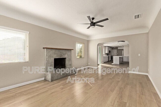 Building Photo - 1190 S Mill Ave