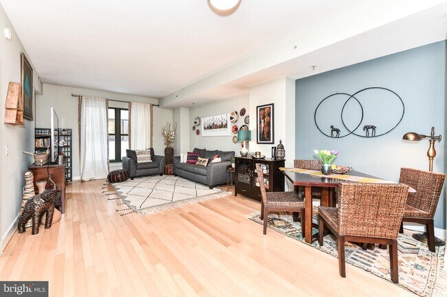 Foto del edificio - 910 M St NW