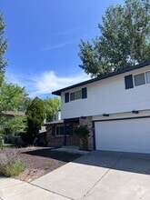 Building Photo - 209 Simone Ave