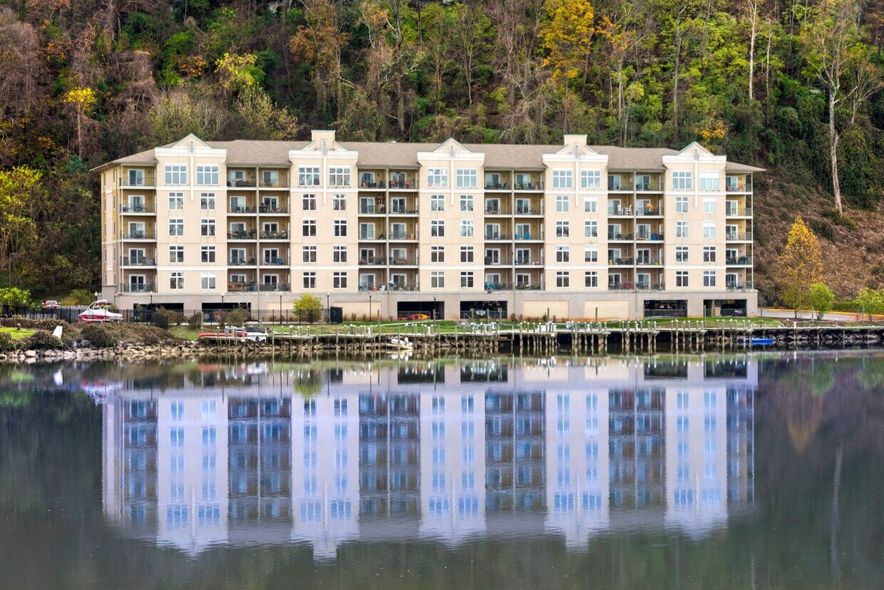 Foto principal - Your own personal view of the Tn River and...