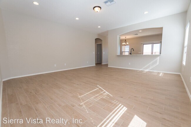 Foto del edificio - 3 br, 2 bath House - 3814 Big Bend St