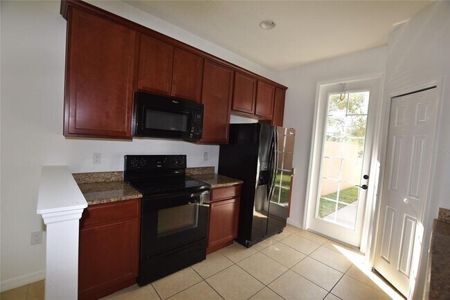 Foto del edificio - 10128 Hartford Maroon Rd
