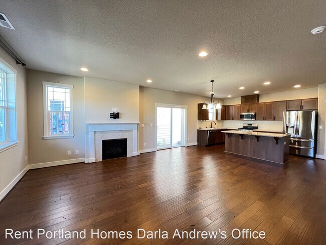 Foto del edificio - 4 br, 2.5 bath House - 10469 NW 289th Ave
