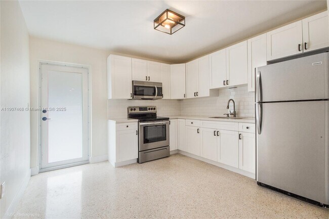 Foto del edificio - 7315 SW 63rd Ct