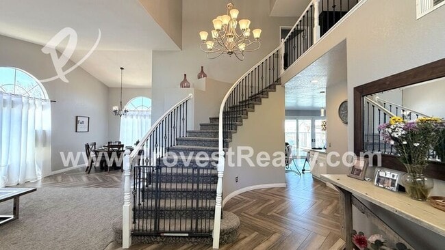 Building Photo - 12988 Claremont Ct