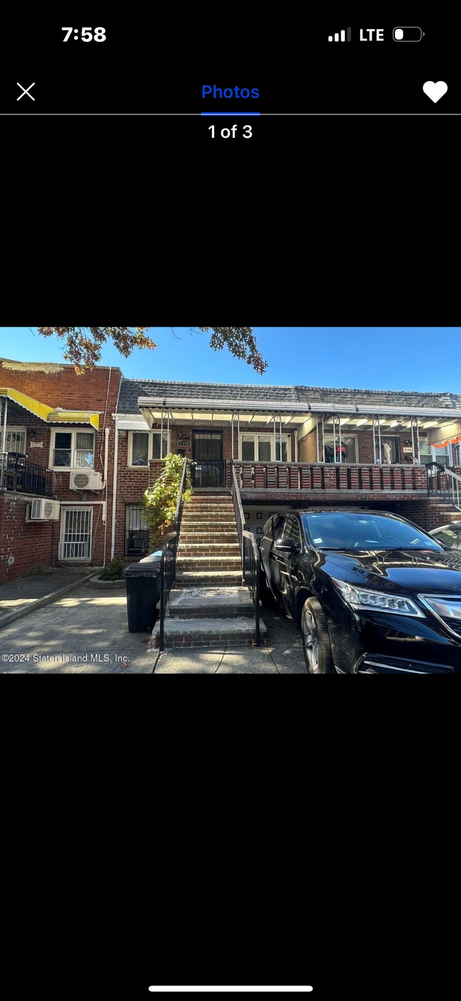 Building Photo - 2370 Brigham St