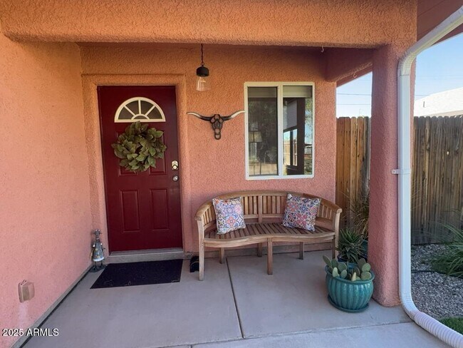 Foto del edificio - 10238 S Honeysuckle Dr