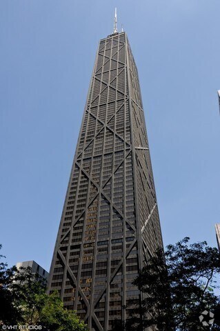 Building Photo - 175 E Delaware Pl