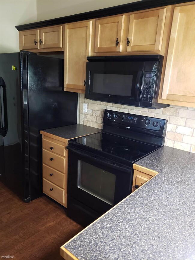 Building Photo - 4 br, 2 bath House - 122 Ashton Walk