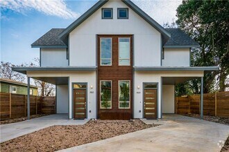 Building Photo - 2803 Crest Ave