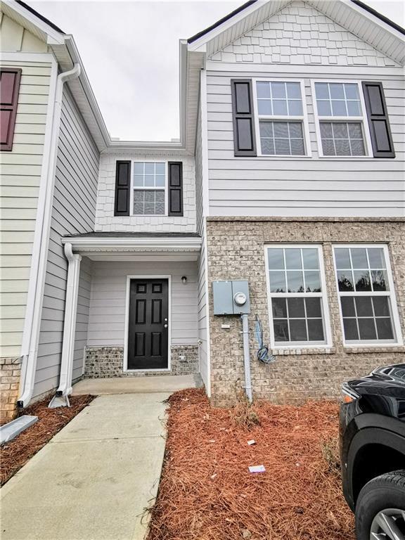 Primary Photo - 2550 Piering Dr
