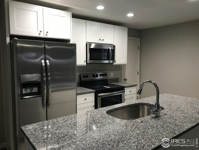 Foto del edificio - Now Taking Applications!