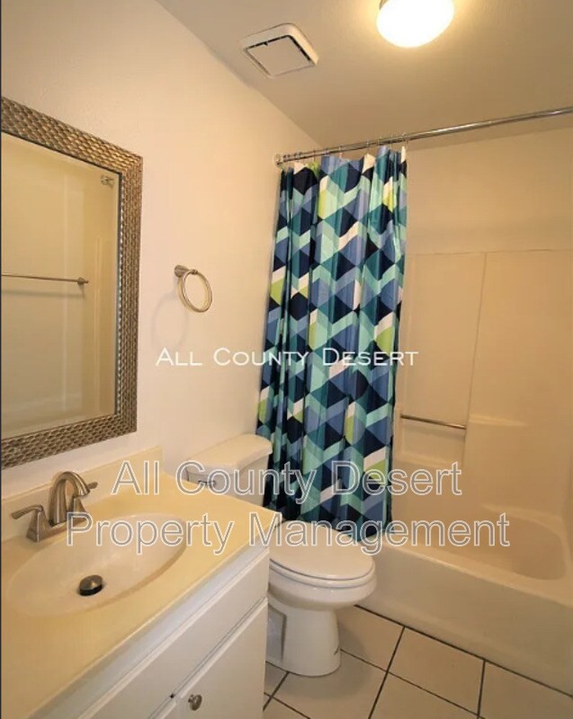 Foto del edificio - 32950 Canyon Vista Rd