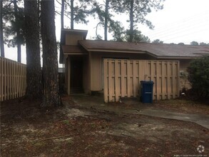 Building Photo - 602 Mosswood Ln