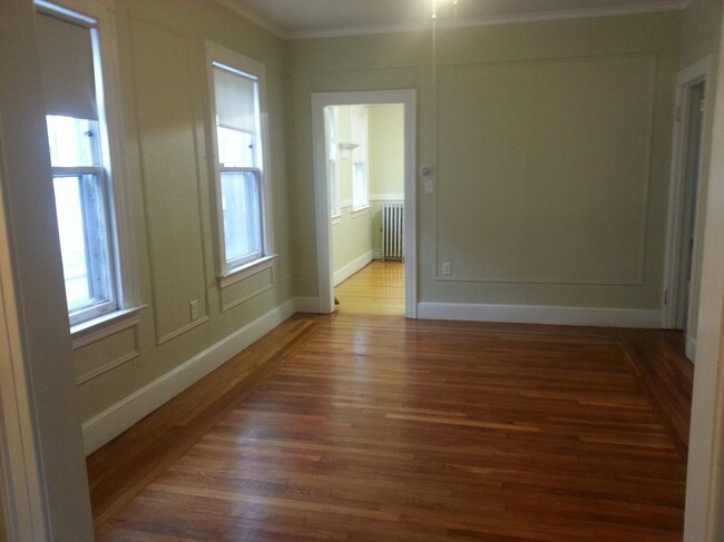 Building Photo - 45 Canner St