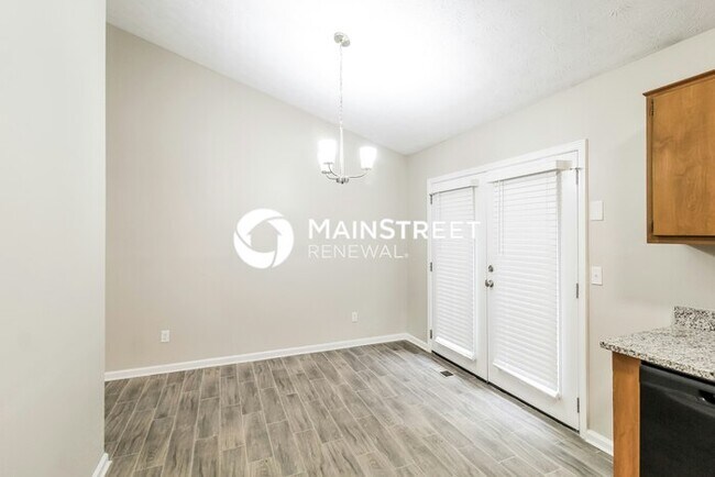 Foto del edificio - 3 Bedroom Pet-Friendly Home in Flowery Branch, GA with Main Street Renewal