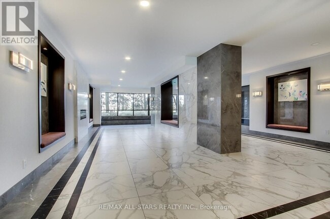 Building Photo - 255 Bamburgh Cir