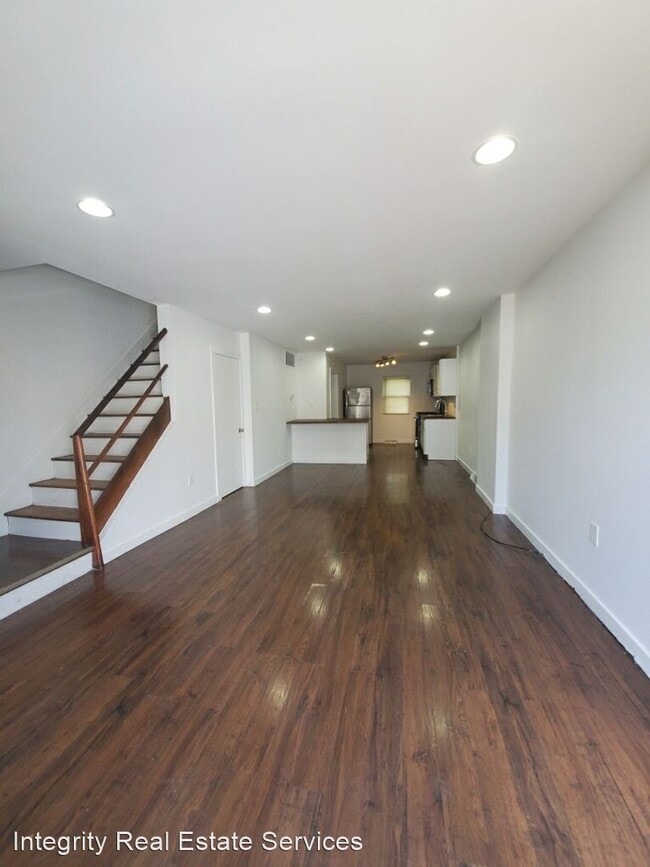 Building Photo - 3 br, 1 bath House - 128 W. Louden St.
