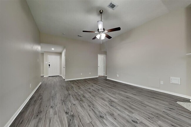 Foto del edificio - 2702 Fox View Cir